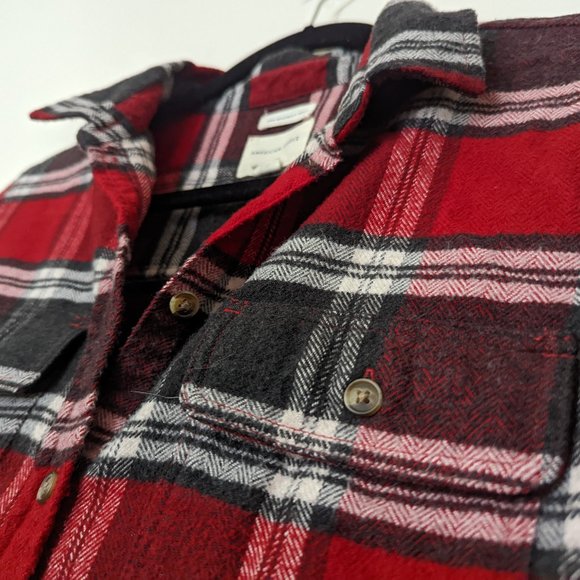 Coziest Red Black Plaid American Eagle Ahh-mazingly Soft Flannel - Medium - Picture 7 of 8